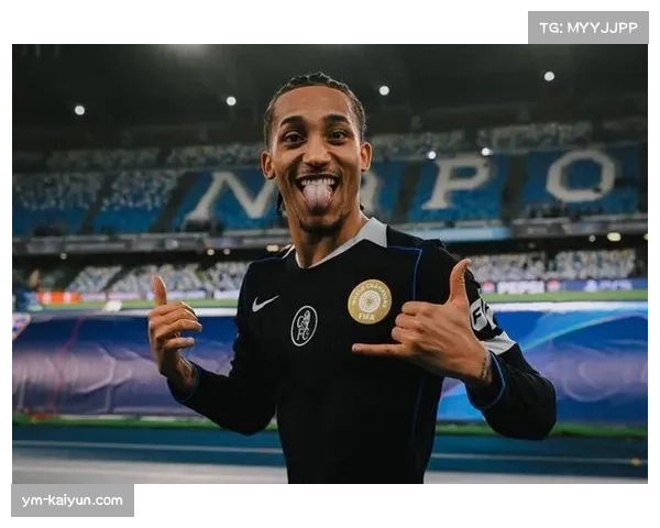 切尔西前锋若昂佩德罗关键球8球断层领先四大前锋